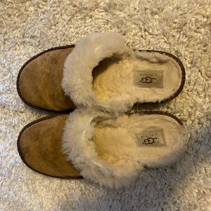 Ugg slippers